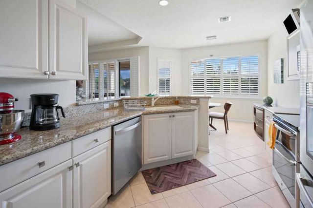 2371 SW Carriage Hill Terrace 202, Palm City, FL 34990