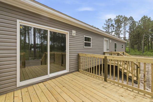 3679 Nichols Hwy., Galivants Ferry, SC 29544