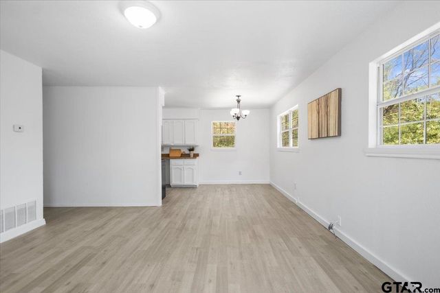 19588 County Road 481, Lindale, TX 75771