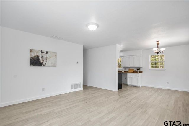 19588 County Road 481, Lindale, TX 75771