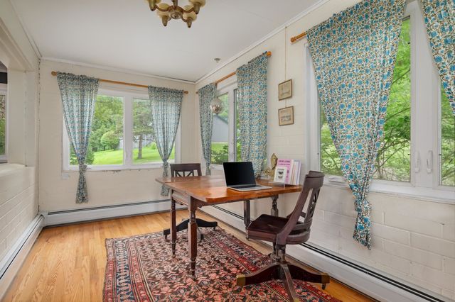 2 Bromley Lane, Bennington, VT 05257