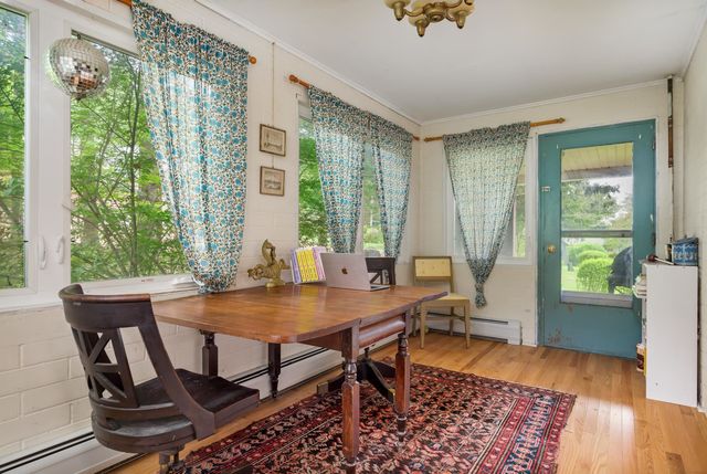 2 Bromley Lane, Bennington, VT 05257