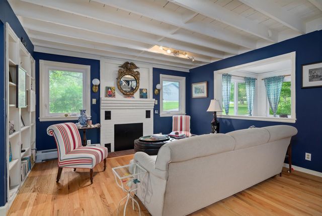 2 Bromley Lane, Bennington, VT 05257