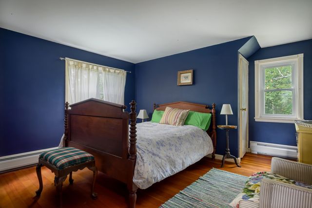 2 Bromley Lane, Bennington, VT 05257