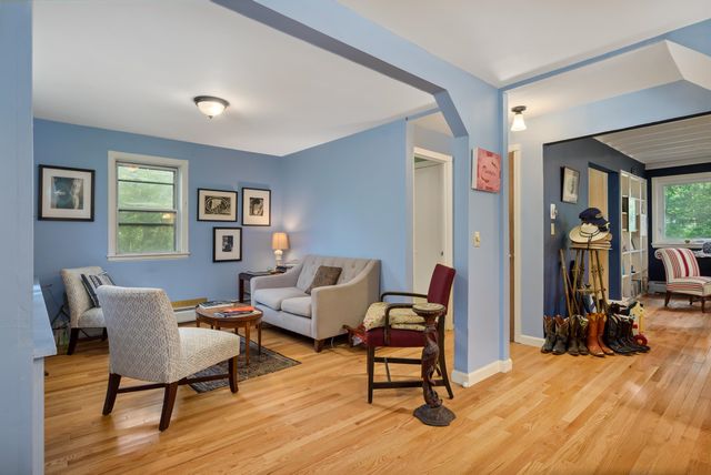 2 Bromley Lane, Bennington, VT 05257