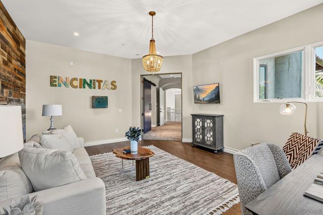 3472 Calle Margarita, Encinitas, CA 92024