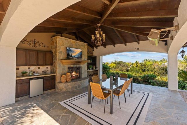 3472 Calle Margarita, Encinitas, CA 92024