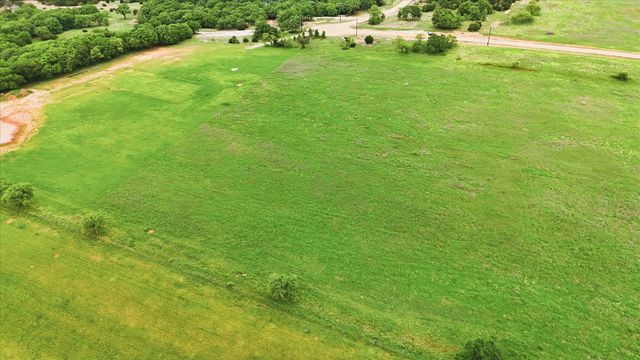 1060 Mustang Ridge, Perrin, TX 76486