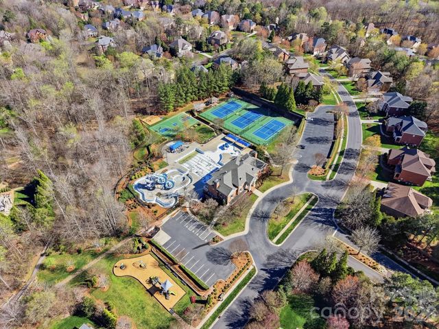 1004 Sultana Lane, Matthews, NC 28104