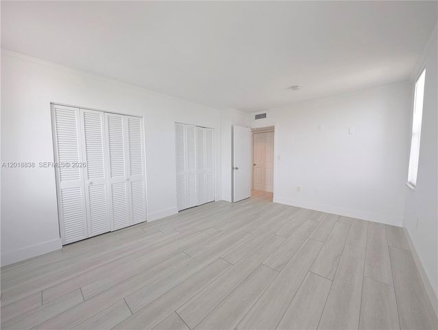 7133 Bay Dr PH-1, Miami Beach, FL 33141