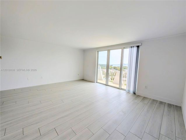 7133 Bay Dr PH-1, Miami Beach, FL 33141