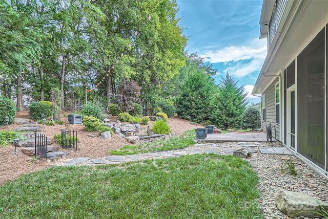 10630 Sweethaven Lane, Harrisburg, NC 28075