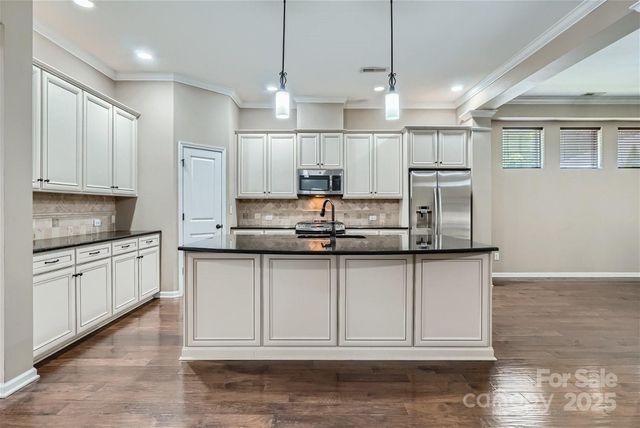 10630 Sweethaven Lane, Harrisburg, NC 28075