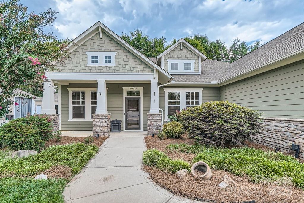 10630 Sweethaven Lane, Harrisburg, NC 28075