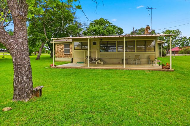 1412 Parkway ST, Tow, TX 78672