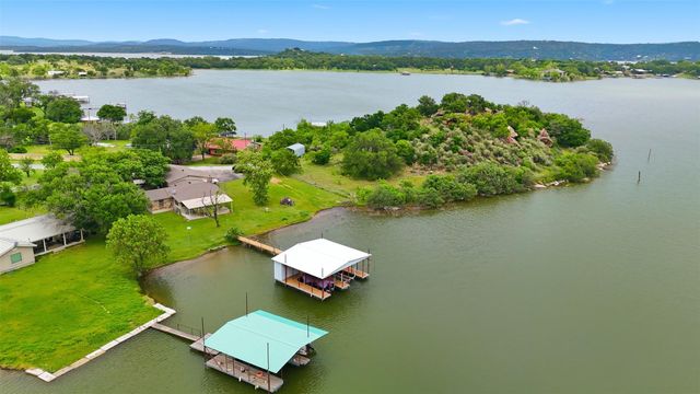 1412 Parkway ST, Tow, TX 78672