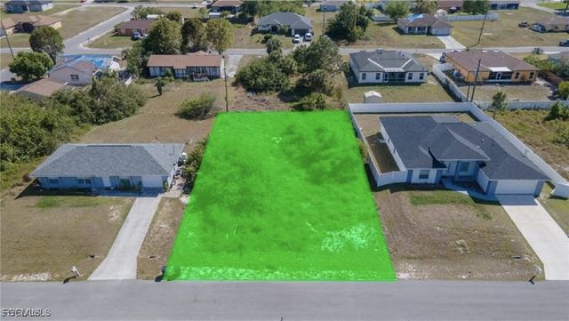 5305 6th ST W, Lehigh Acres, FL 33971