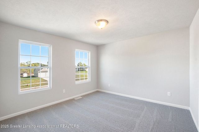 1080 Woodridge Drive, St. Johns, MI 48879