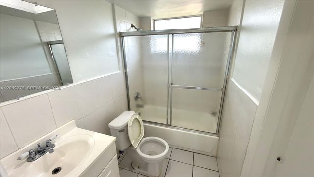 1370 NE 119th St 137021, Miami, FL 33161