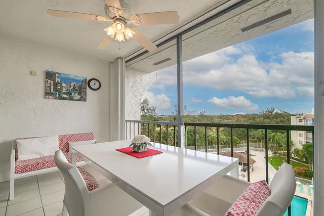 3930 Inverrary Boulevard 703, Lauderhill, FL 33319