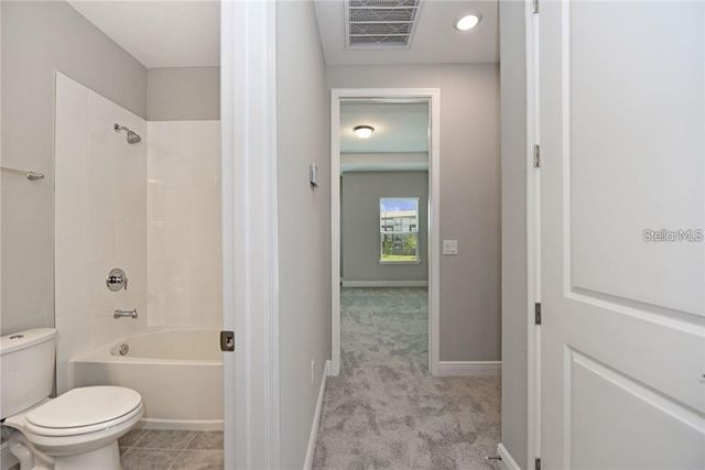 7055 CARRICKBEND LANE, Orlando, FL 32819