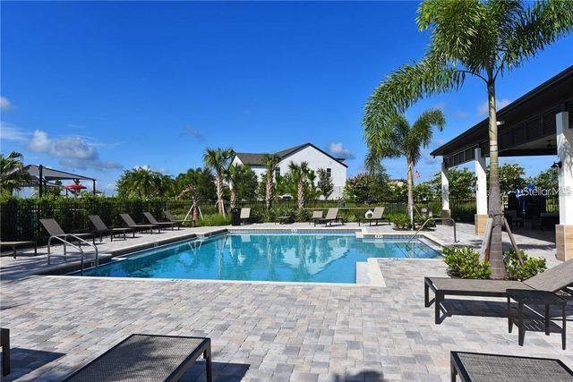 7055 CARRICKBEND LANE, Orlando, FL 32819