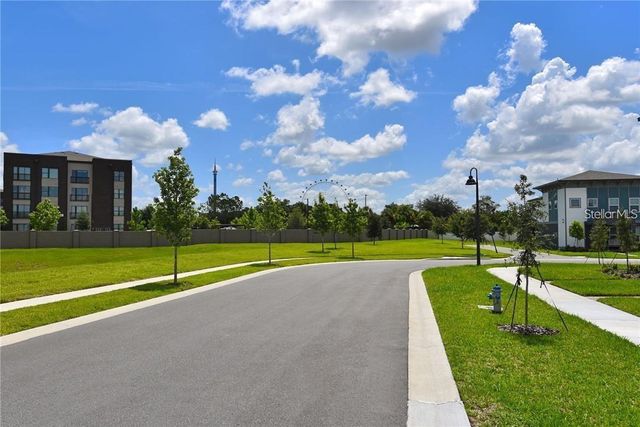 7055 CARRICKBEND LANE, Orlando, FL 32819