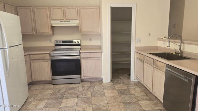 11261 E ELENA Avenue, Mesa, AZ 85208