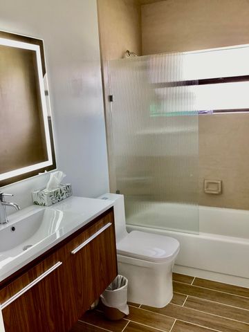 8895 Old Pine Road, Boca Raton, FL 33433