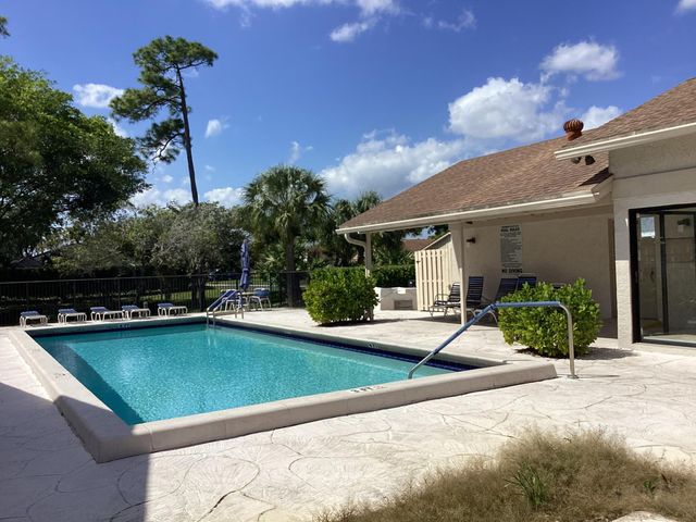 8895 Old Pine Road, Boca Raton, FL 33433