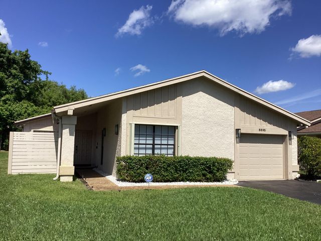 8895 Old Pine Road, Boca Raton, FL 33433