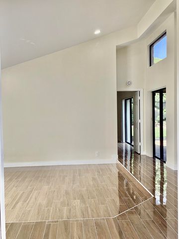 8895 Old Pine Road, Boca Raton, FL 33433