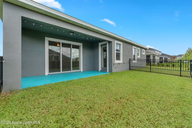 8432 Paragrass Avenue, Melbourne, FL 32940