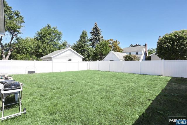 221 Passaic Avenue, Hasbrouck Heights, NJ 07604