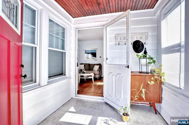 221 Passaic Avenue, Hasbrouck Heights, NJ 07604