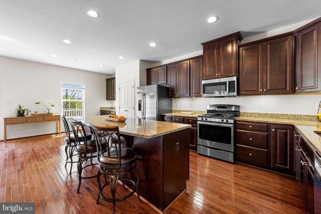 915 MAGNOLIA BLOSSOM CT, Sykesville, MD 21784