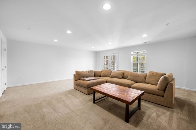 915 MAGNOLIA BLOSSOM CT, Sykesville, MD 21784