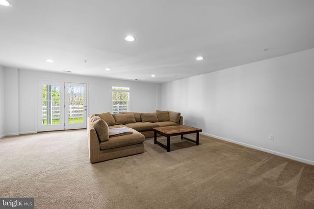 915 MAGNOLIA BLOSSOM CT, Sykesville, MD 21784