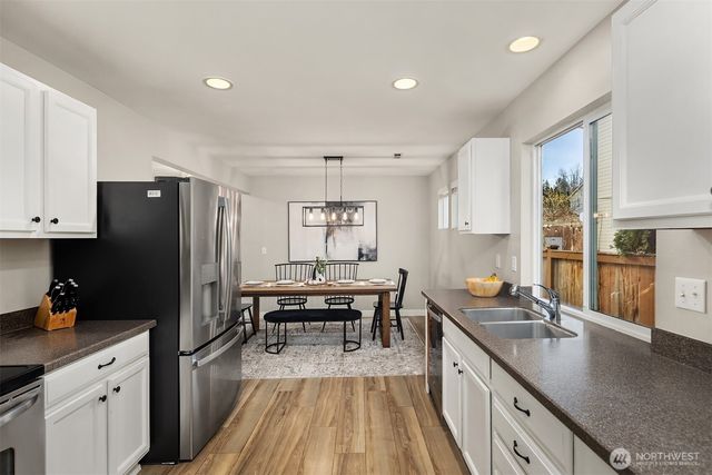 36907 SE Braeburn Street, Snoqualmie, WA 98065