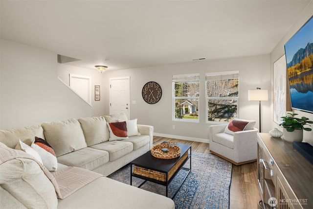 36907 SE Braeburn Street, Snoqualmie, WA 98065