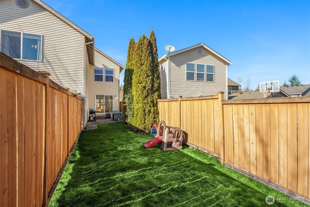 36907 SE Braeburn Street, Snoqualmie, WA 98065