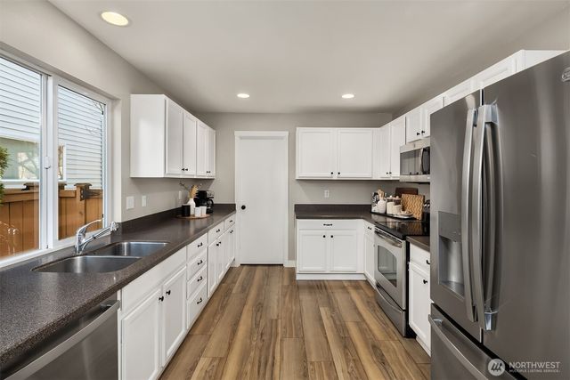 36907 SE Braeburn Street, Snoqualmie, WA 98065