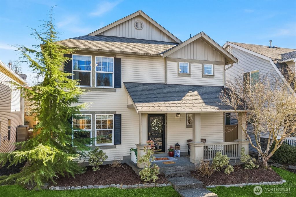 36907 SE Braeburn Street, Snoqualmie, WA 98065