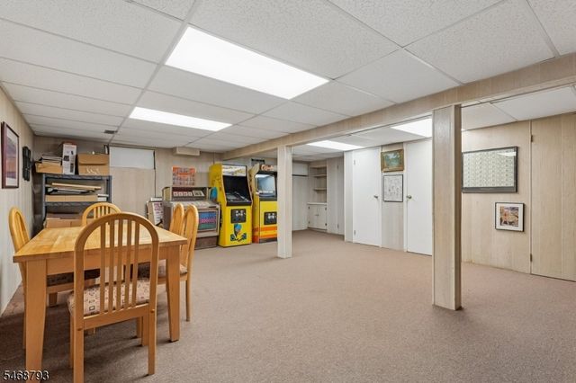 1 Fredon Dr, Livingston Twp., NJ 07039