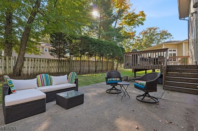 1 Fredon Dr, Livingston Twp., NJ 07039