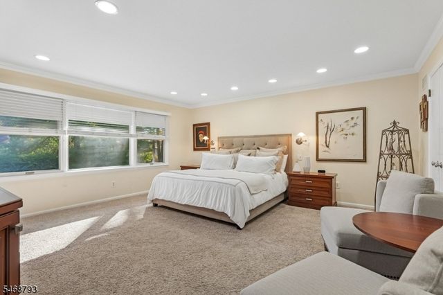 1 Fredon Dr, Livingston Twp., NJ 07039