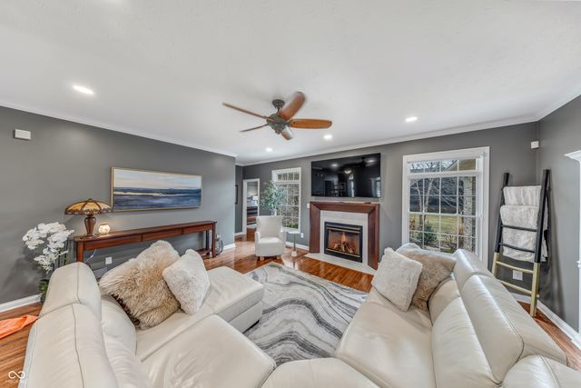 10093 Gemstone Drive, Noblesville, IN 46060