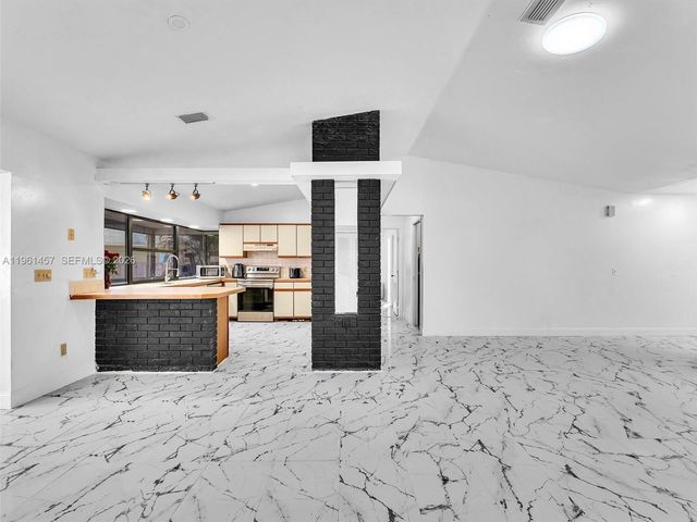 1819 SE Joy Haven St, Port St. Lucie, FL 34983