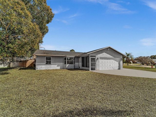 1819 SE Joy Haven St, Port St. Lucie, FL 34983