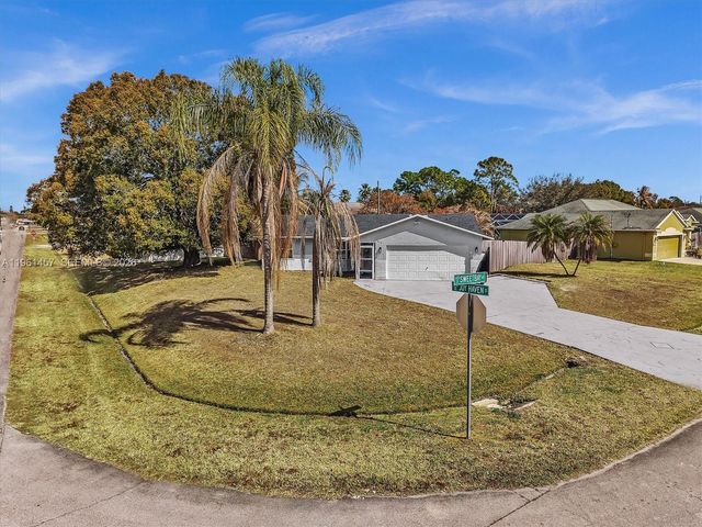 1819 SE Joy Haven St, Port St. Lucie, FL 34983